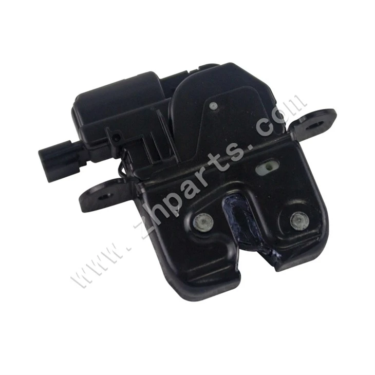 Car Parts Door Lock Right 905039428 For Renault DP50 Logan Sandero I
